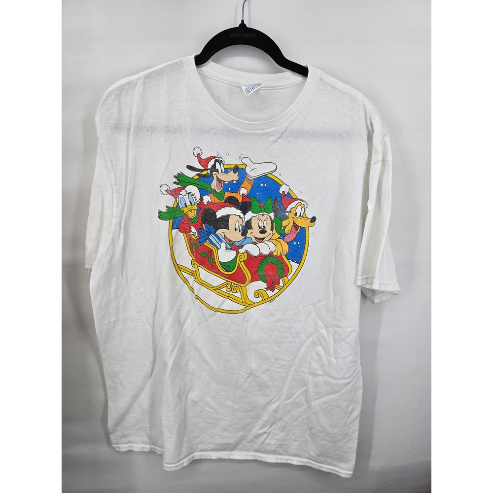 Disney Mickey Mouse & Friends Christmas Sleigh Graphic T-Shirt White Mens XL